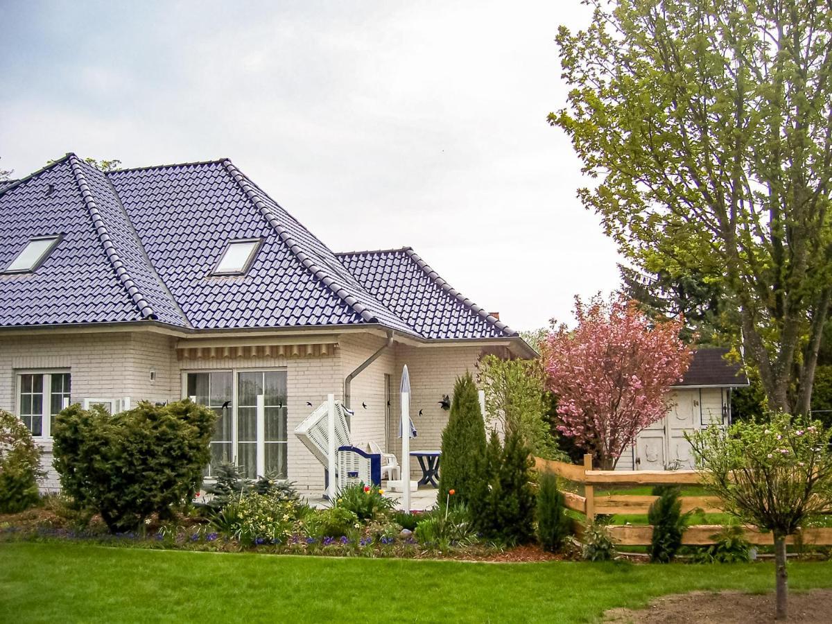 Ferienwohnung Im Kranichgebiet Gross Mohrdorf Exterior foto